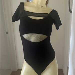 Good American Black Cut-Out Bodysuit